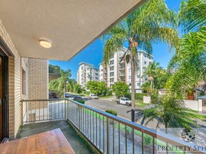 Property Sphere Real State Services | Southport & Labrador QLD 11.9 Bradford St, Labrador Qld 4215 2