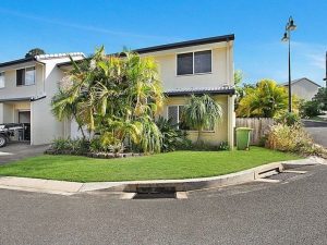 Property Sphere Real State Services | Southport & Labrador QLD 19, 279 Cotlew Street Ashmore Qld 4214 10