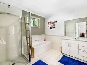 Property Sphere Real State Services | Southport & Labrador QLD 19, 279 Cotlew Street Ashmore Qld 4214 5