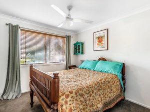 Property Sphere Real State Services | Southport & Labrador QLD 19, 279 Cotlew Street Ashmore Qld 4214 6