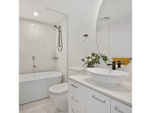 Property Sphere Real State Services | Southport & Labrador QLD 3409.5 Harbourside Ct, Biggera Waters Qld 4216 9