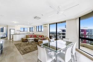 Property Sphere Real State Services | Southport & Labrador QLD 39.19 Aubrey Street, Surfers Paradise Qld 4217 1