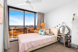 Property Sphere Real State Services | Southport & Labrador QLD 807.139 Scarborough St Southport Qld 4215 6