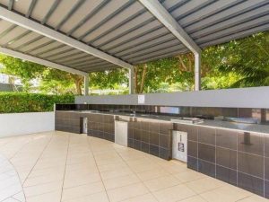 Property Sphere Real State Services | Southport & Labrador QLD 109256 Scarborough St, Southport Qld 4215 010