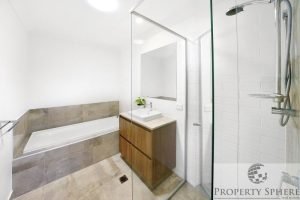 Property Sphere Real State Services | Southport & Labrador QLD 21,2 Flametree Cct Arundel Qld 4214 05