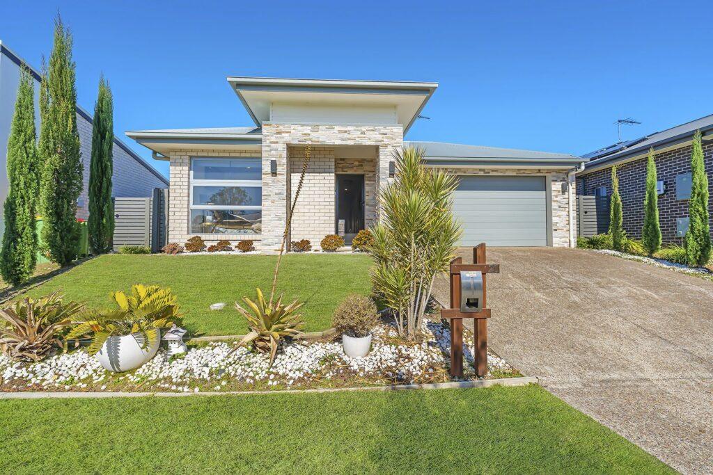 Property Sphere Real State Services | Southport & Labrador QLD 20 Greenview 01a Web