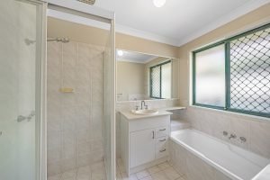 Property Sphere Real State Services | Southport & Labrador QLD Dsc08105