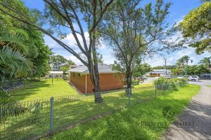 Property Sphere Real State Services | Southport & Labrador QLD 72 74 Woomera 05 Web Wm