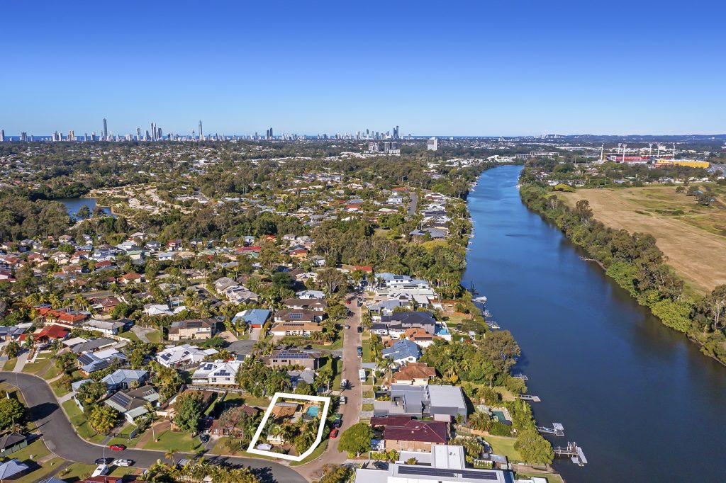 Why Pricing Below Market Value Can Sometimes Get You a Higher Sale Price, Why Pricing Below Market Value Can Sometimes Get You a Higher Sale Price, Property Sphere