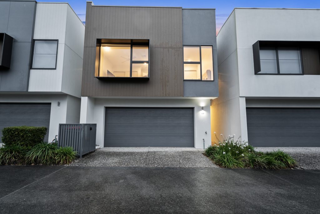 How Professional Real Estate Photography Can Help You Sell Your Home Faster, How Professional Real Estate Photography Can Help You Sell Your Home Faster, Property Sphere