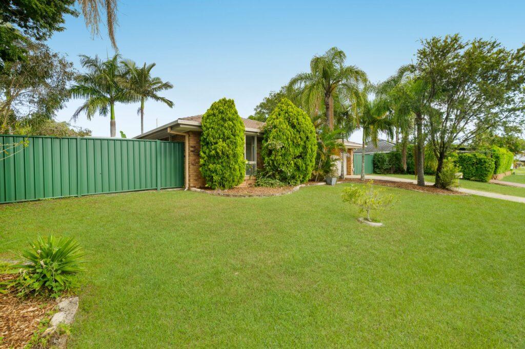 What to Do If Your Home Isn’t Selling: Proven Fixes That Work, What to Do If Your Home Isn’t Selling: Proven Fixes That Work, Property Sphere