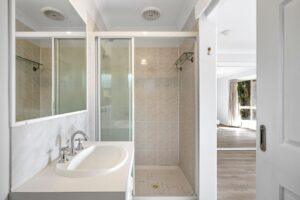 Property Sphere Real State Services | Southport & Labrador QLD 2 Colombard Pl, Heritage Park Qld 4118, Australia (23)