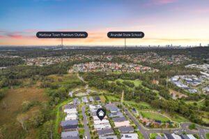 Property Sphere Real State Services Arundel, QLD 4214 26 Greenview Cct, Arundel Qld 4214, Australia (4)