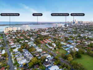 Property Sphere Real State Services Arundel, QLD 4214 3 53 Gordon St, Labrador (3)