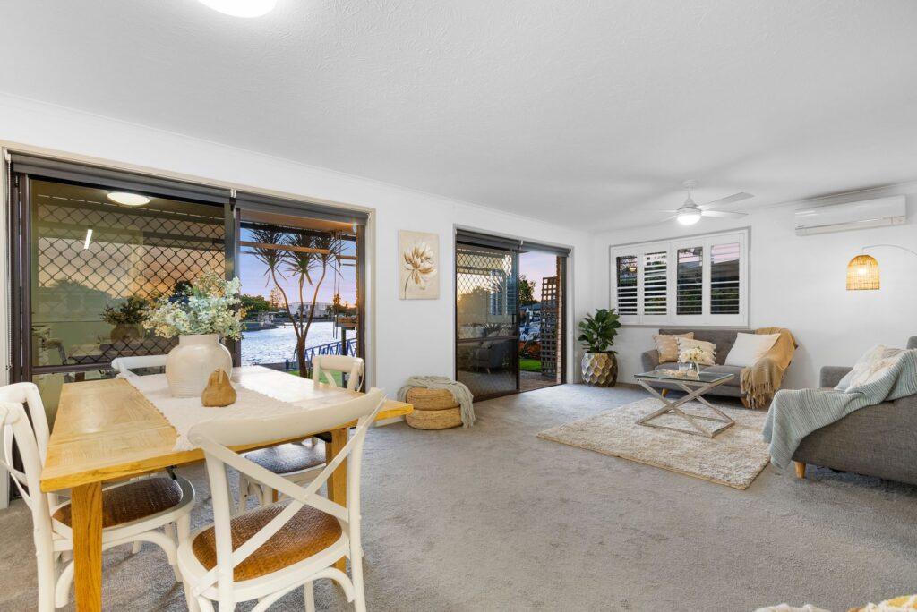 Property Sphere Real State Services Arundel, QLD 4214 1 18 Back St, Biggera Waters Qld 4216, Australia (1)