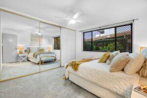 Property Sphere Real State Services Arundel, QLD 4214 1 18 Back St, Biggera Waters Qld 4216, Australia (14)