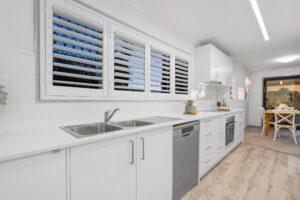 Property Sphere Real State Services Arundel, QLD 4214 1 18 Back St, Biggera Waters Qld 4216, Australia (18)