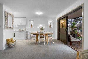 Property Sphere Real State Services Arundel, QLD 4214 1 18 Back St, Biggera Waters Qld 4216, Australia (3)