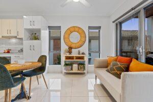 Property Sphere Real State Services Arundel, QLD 4214 Unit 8 16 Brisbane Rd, Labrador Qld 4215, Australia (12)