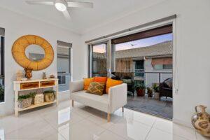 Property Sphere Real State Services Arundel, QLD 4214 Unit 8 16 Brisbane Rd, Labrador Qld 4215, Australia (14)