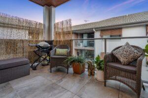 Property Sphere Real State Services Arundel, QLD 4214 Unit 8 16 Brisbane Rd, Labrador Qld 4215, Australia (19)