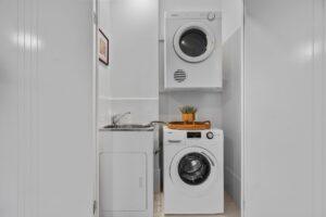 Property Sphere Real State Services Arundel, QLD 4214 Unit 8 16 Brisbane Rd, Labrador Qld 4215, Australia (22)