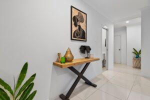 Property Sphere Real State Services Arundel, QLD 4214 Unit 8 16 Brisbane Rd, Labrador Qld 4215, Australia (8)