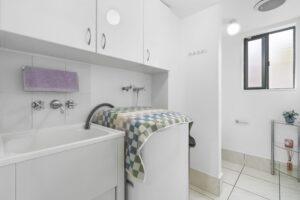 Property Sphere Real State Services Arundel, QLD 4214 Unit 11 156 Greenacre Dr, Arundel Qld 4214, Australia (15)