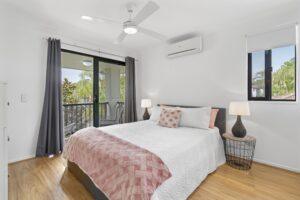 Property Sphere Real State Services Arundel, QLD 4214 Unit 11 156 Greenacre Dr, Arundel Qld 4214, Australia (4)