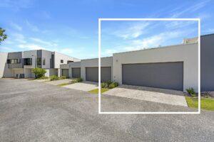 Property Sphere Real State Services Arundel, QLD 4214 18 1 Flametree 07