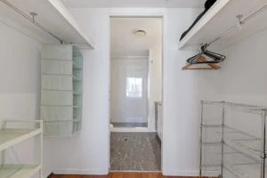 Property Sphere Real State Services Arundel, QLD 4214 1221 23 Ferny Av Surfers Paradise 13 Scaled