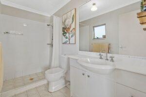 Property Sphere Real State Services Arundel, QLD 4214 20191 Greenacre Dr (27)