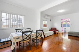 Property Sphere Real State Services Arundel, QLD 4214 56 Blake St Southport Qld 4215 Australia 5