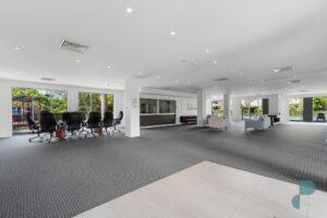 Property Sphere Real State Services Arundel, QLD 4214 Web 625 66 Sickle Ave, Hope Island Qld 4212, Australia (21)