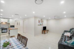 Property Sphere Real State Services Arundel, QLD 4214 173 Greenacre Dr, Arundel Qld 4214, Australia (11)