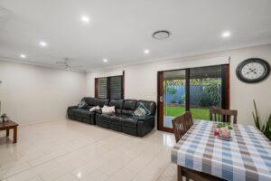 Property Sphere Real State Services Arundel, QLD 4214 173 Greenacre Dr, Arundel Qld 4214, Australia (8)