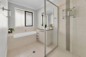 Property Sphere Real State Services Arundel, QLD 4214 30
