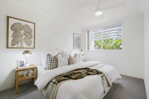 Property Sphere Real State Services Arundel, QLD 4214 Pro 012 081 Unit 8 33 Beach Parade Surfers Paradise Qld 4217 Pro